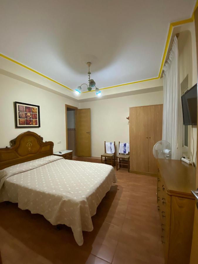 Pension Santa Clara Pontevedra Exterior photo